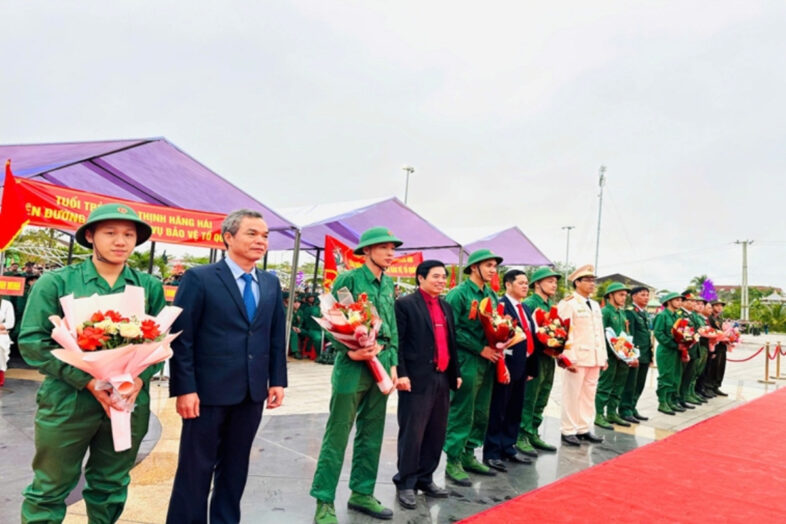 Lễ giao,nhận quân tại Nghĩa Hành 2025