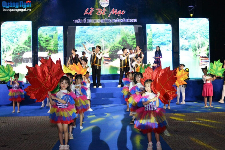 Sự kiện bế mạc tuần lễ du lịch Quảng Ngãi 2025 (2)